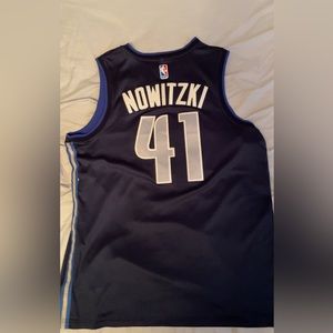 Dirk Nowitzki Dallas Mavericks Jersey